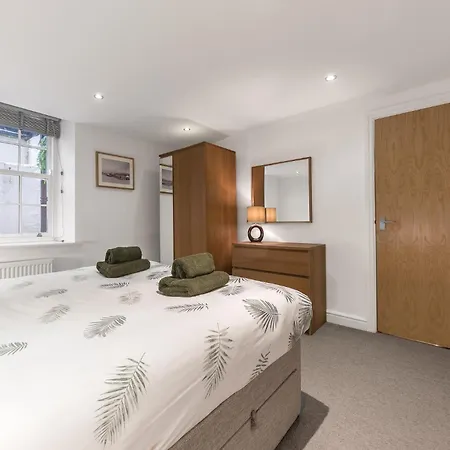 Chaucer's Retreat, Chaucer House, * Keswick (Cumbria)