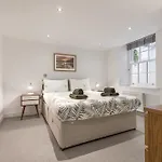 Chaucer's Retreat, Chaucer House, * Keswick (Cumbria)
